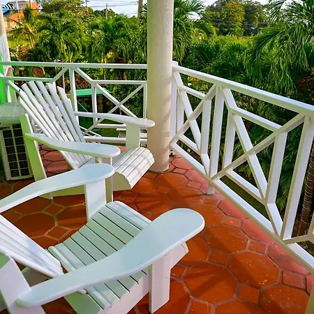 Best E Villas Prospect St James-2
