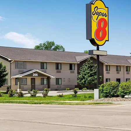 Super 8 By Wyndham Ankeny/Des Moines Area-3