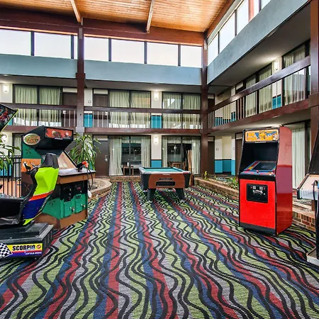 Quality Inn Arkansas City North-3