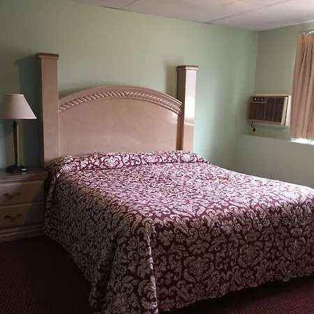 Iron Horse Inn-2