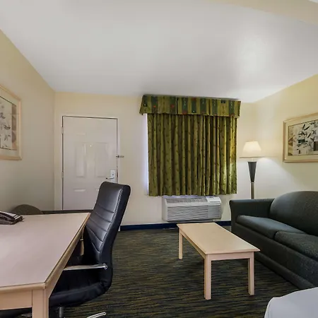 Surestay Hotel By Best Western Falfurrias-3