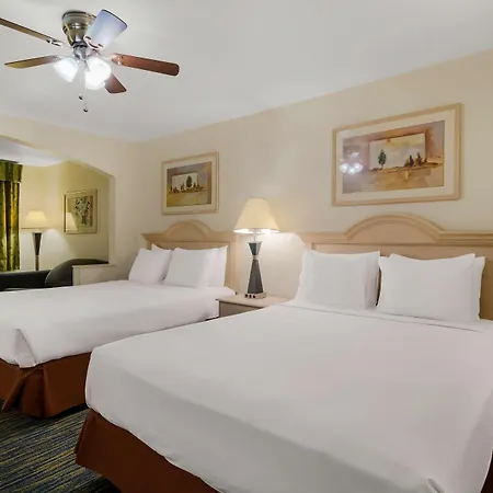 Surestay Hotel By Best Western Falfurrias-2