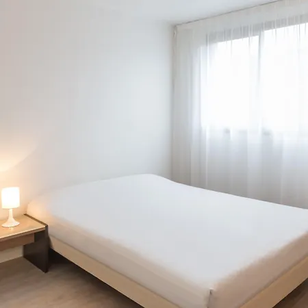 City Residence Aix-En-Provence-3