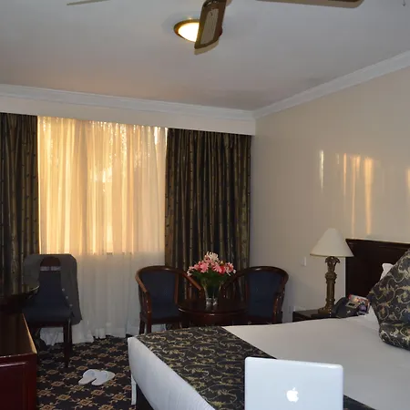 Jacaranda Hotel Nairobi-3