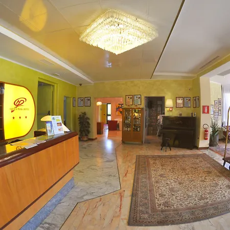 Green Park Hotel-3