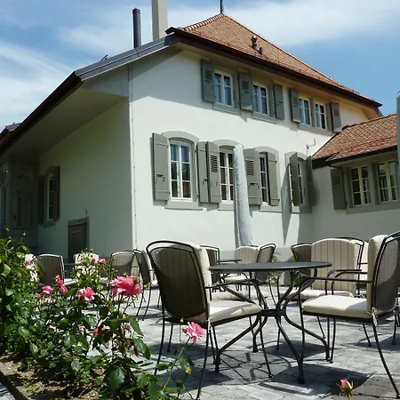 Hostellerie Le Petit Manoir-2