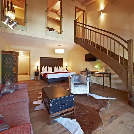 Hotel Alpine Palace-3