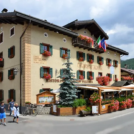 Hotel Alpina-3