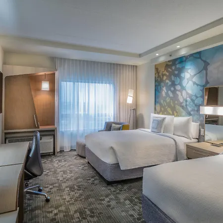Courtyard By Marriott Winnipeg Airport-2