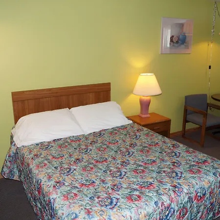Robyn'S Motel-2