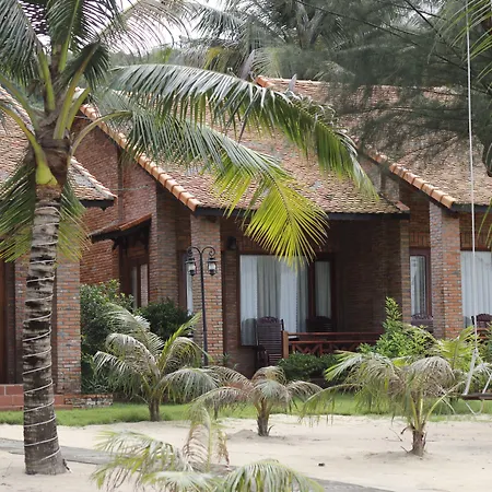 Gold Coast Phu Quoc Beach Resort-2