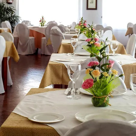 Hotel Poniente-3