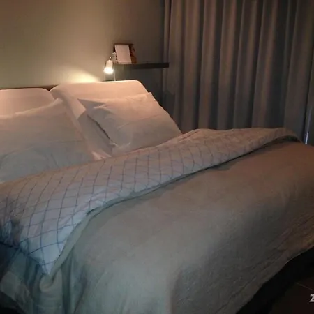 B&B Yaca-2