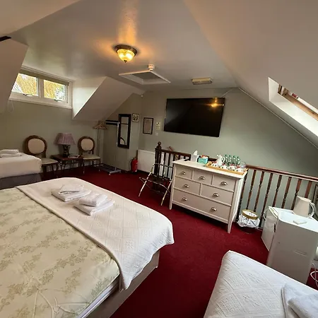 Cambridge Bed & Breakfast-3