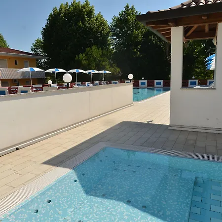 Hotel Germania-3