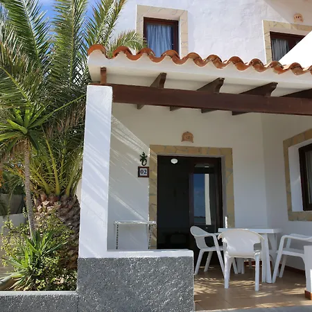 Apartamentos Mar y Sal-3