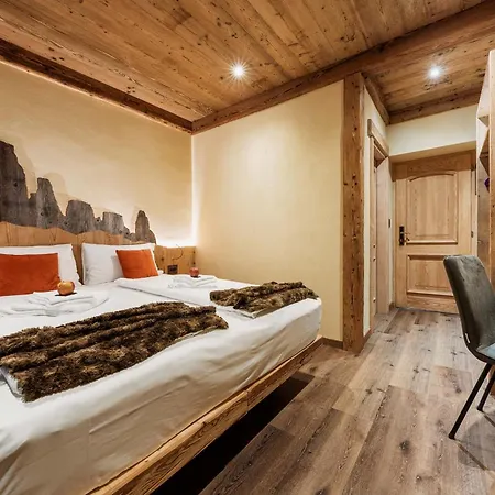 Hotel Ciasa Lorenzi-3