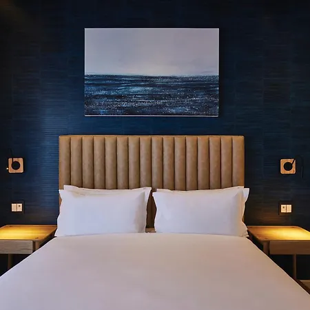 Century City Hotel Bridgewater-2