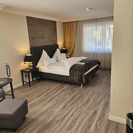 Business & More Boutique Hotel Hamburg-2