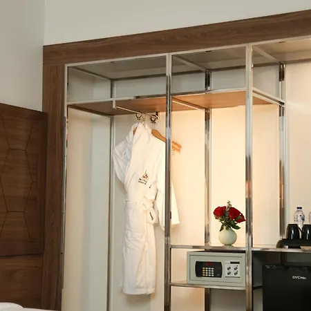 Diwan Rose Hotel-3