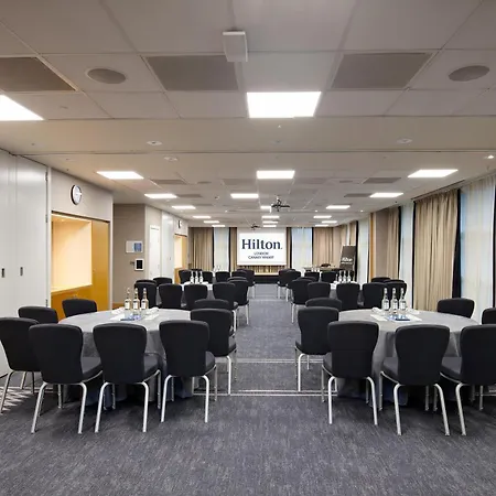 Hilton London Canary Wharf-2