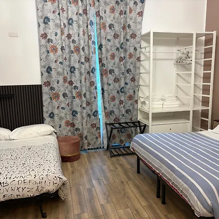 Molly Home-3