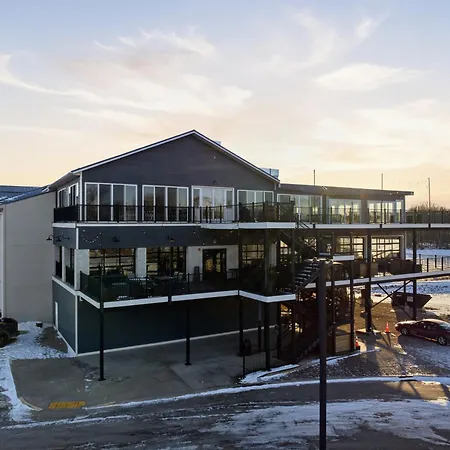 Waterfront Hotel-2