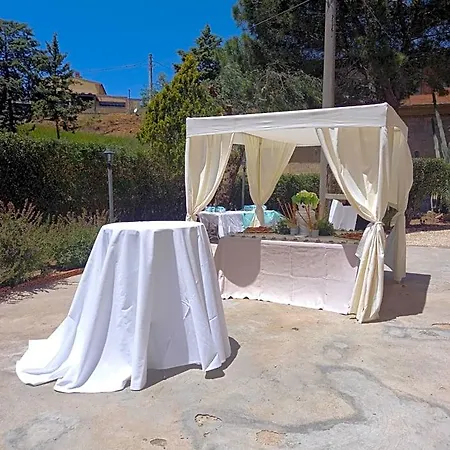 Casolare del Toscano Country Rooms-3