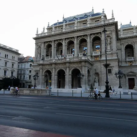 Est Grand Hotel Savoy-3