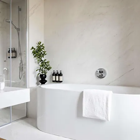 Domaine De La Reine Margot Paris-Issy - Mgallery Collection-2