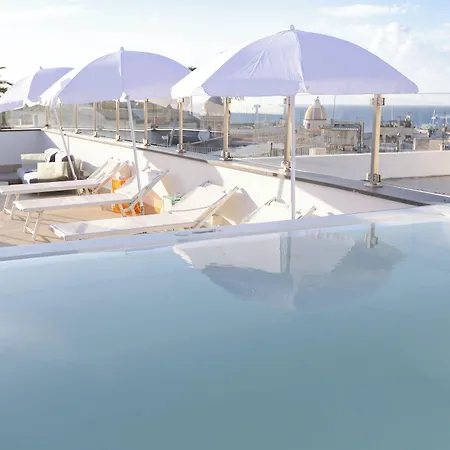 White 1903 - Rooftop Pool & Luxury Rooms-2