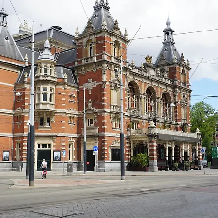 Leonardo Hotel Amsterdam Museum Quarter-2