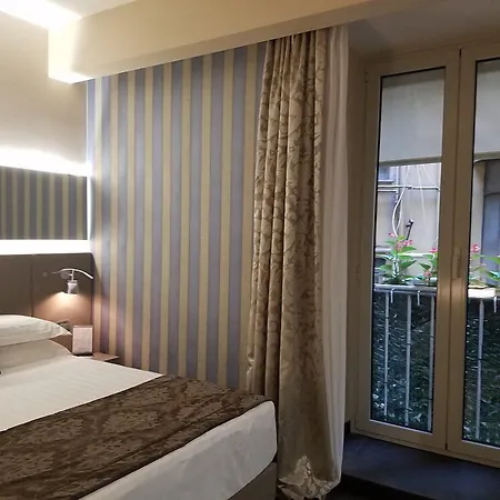 Trevi Palace Hotel-2