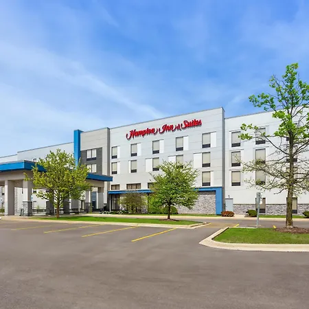 Hampton Inn & Suites Bolingbrook-3