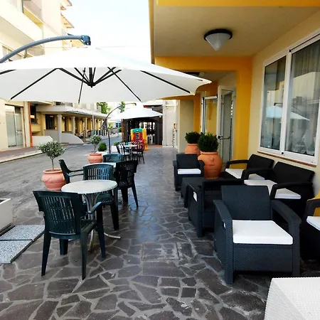 Hotel Lungomare-2