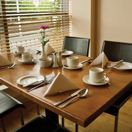 Ardmore Hotel-2