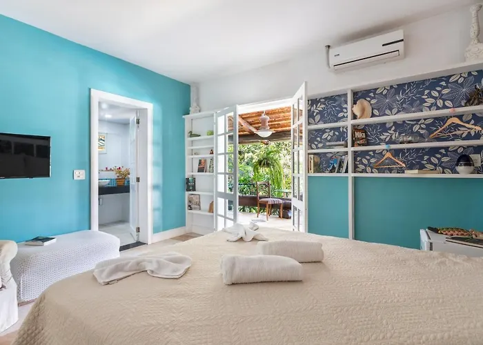 B & B Gourmet Itaipava Correas