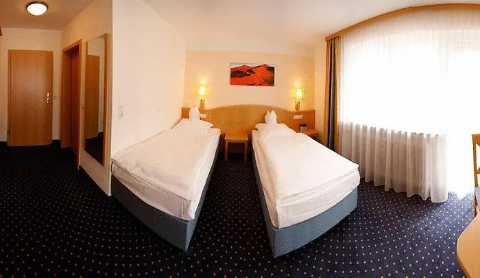 Hotel-Restaurant Zum Goldenen Löwen Kelkheim