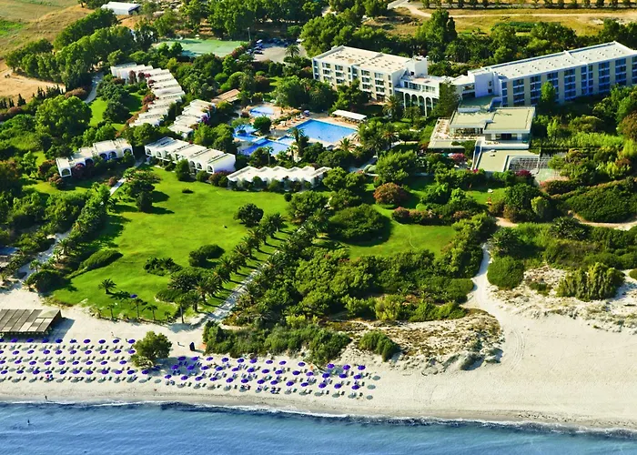 Caravia Beach Hotel