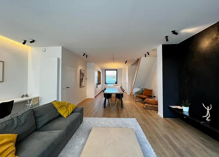 Ferias - Cosy House