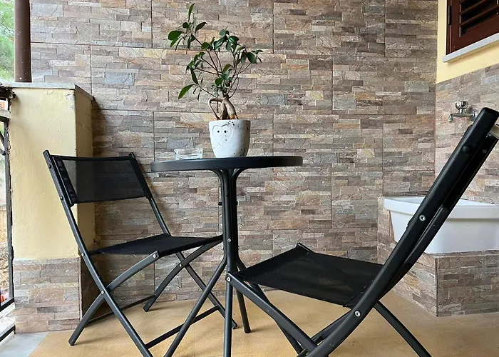 Fuddia Room & Suite