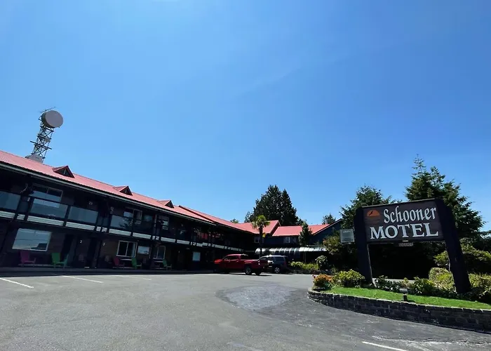 Schooner Motel
