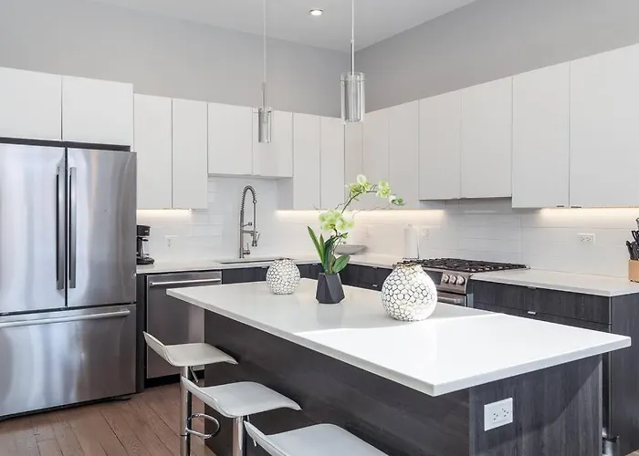 Breathtaking Downtown Penthouse B - Sleeps 11