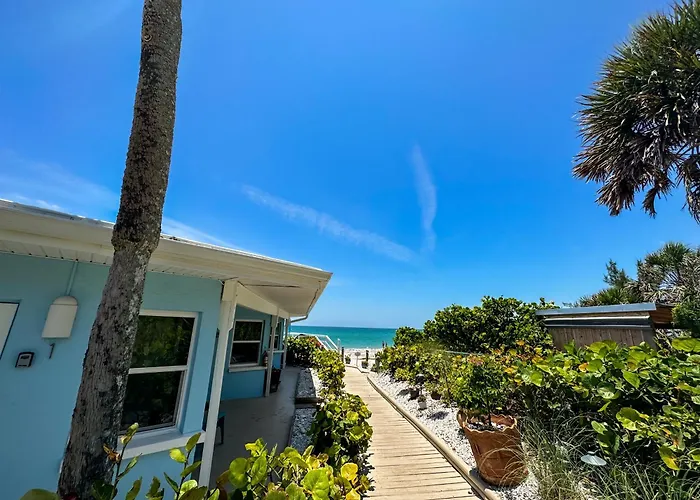 Pearl Beach Inn Englewood