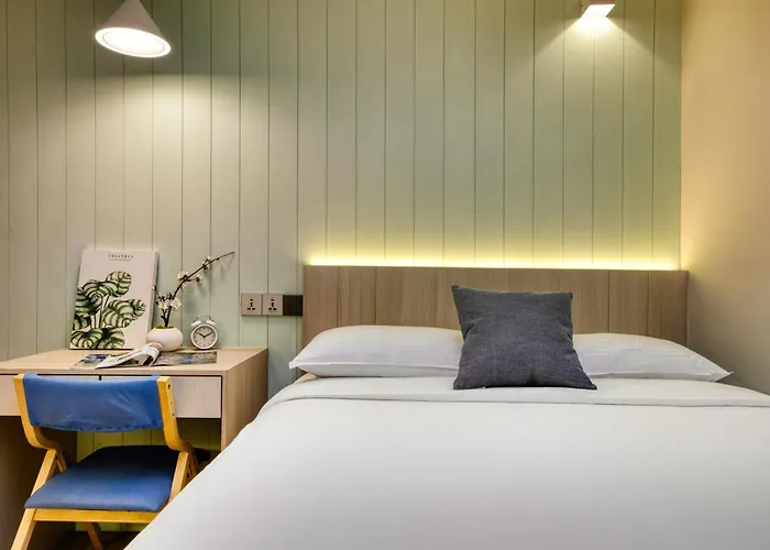 Habyt Studios Kallang