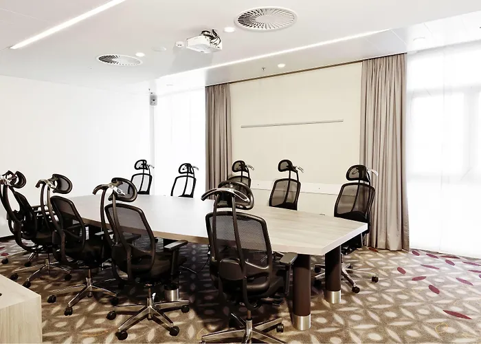 Courtyard By Marriott Linz Hotel