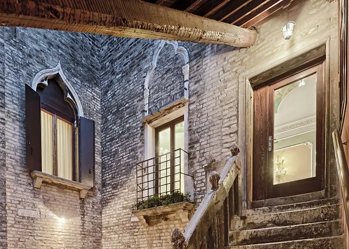 Hotel Pausania Venice