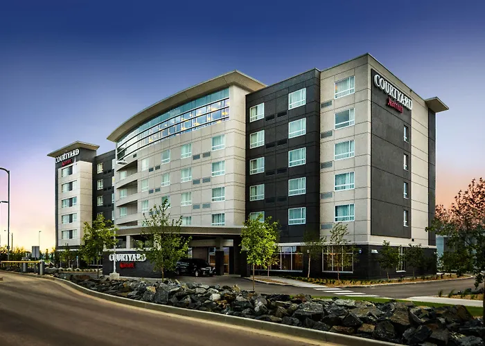 Courtyard By Marriott Winnipeg Airport