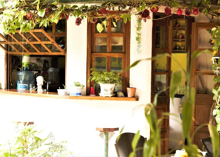 Hotel Casa Le Parc - Main Street Bocas del Toro