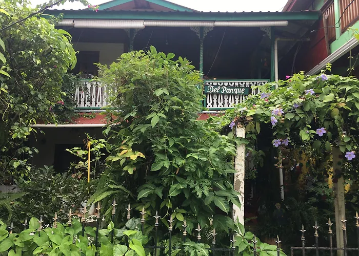 Hotel Casa Le Parc - Main Street Bocas del Toro